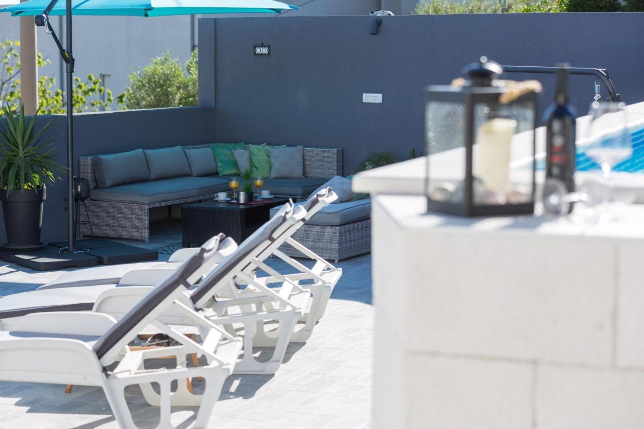 Apartments Lidija - Sea View Apartment With Exclusive Right Of Using Hot Tub Or Split Level Apartment With Exclusive Right Of Using Pool Podstrana Luaran gambar