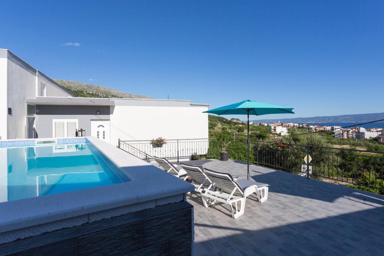 Apartments Lidija - Sea View Apartment With Exclusive Right Of Using Hot Tub Or Split Level Apartment With Exclusive Right Of Using Pool Podstrana Luaran gambar