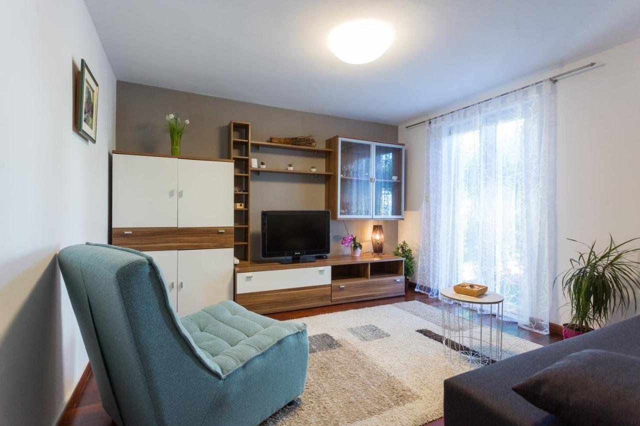 Apartments Lidija - Sea View Apartment With Exclusive Right Of Using Hot Tub Or Split Level Apartment With Exclusive Right Of Using Pool Podstrana Luaran gambar