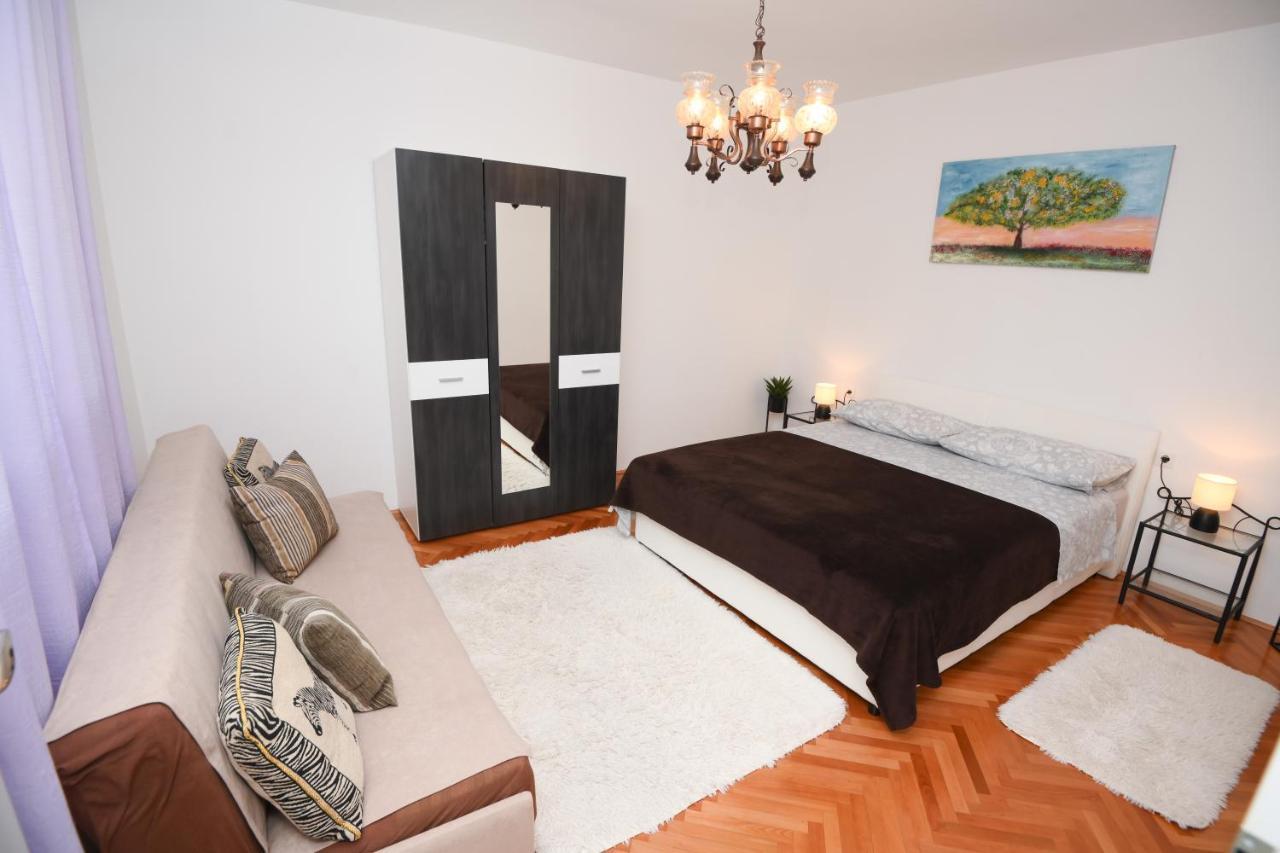 Apartments Lidija - Sea View Apartment With Exclusive Right Of Using Hot Tub Or Split Level Apartment With Exclusive Right Of Using Pool Podstrana Luaran gambar