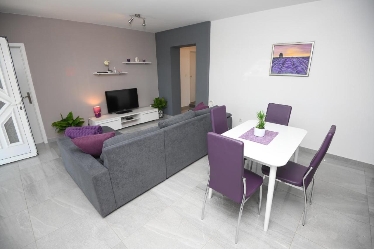 Apartments Lidija - Sea View Apartment With Exclusive Right Of Using Hot Tub Or Split Level Apartment With Exclusive Right Of Using Pool Podstrana Luaran gambar