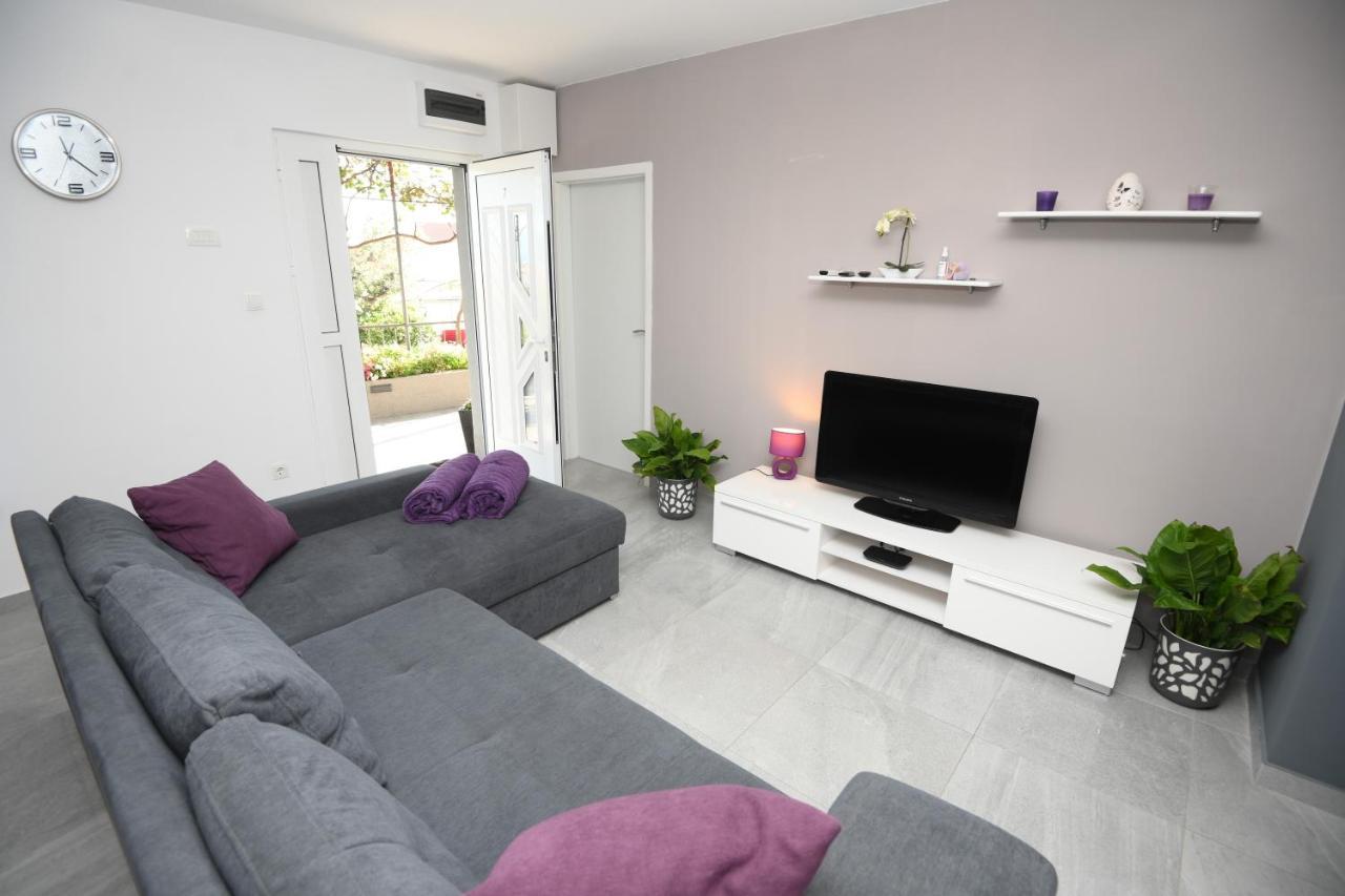 Apartments Lidija - Sea View Apartment With Exclusive Right Of Using Hot Tub Or Split Level Apartment With Exclusive Right Of Using Pool Podstrana Luaran gambar